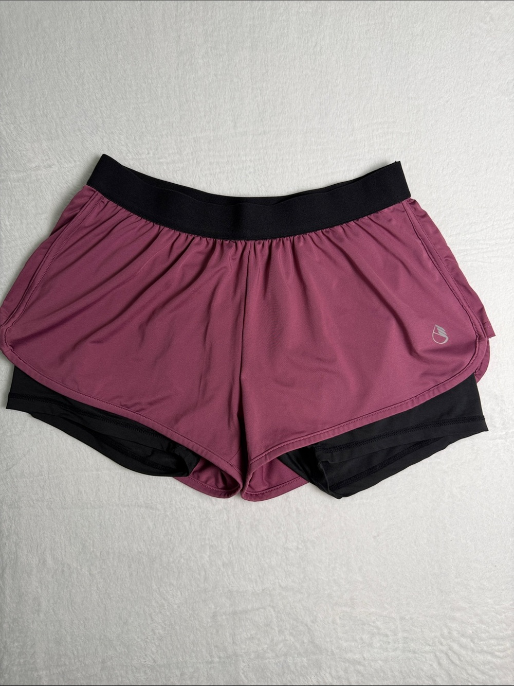 Women’s Two-in-One Active Shorts - Mauve with Black Liner Size Large